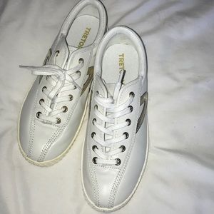 Tretorn white shoes